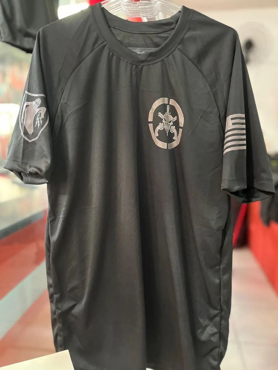 Camisa G personalizada