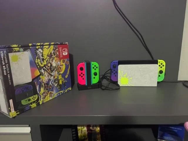 Nintendo Switch Oled versao splatoon 3 - Consoles de Vídeo Game