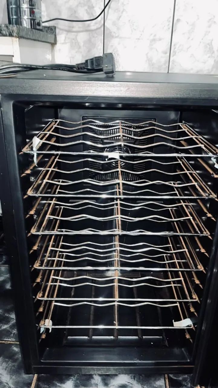 Adega climatizada 