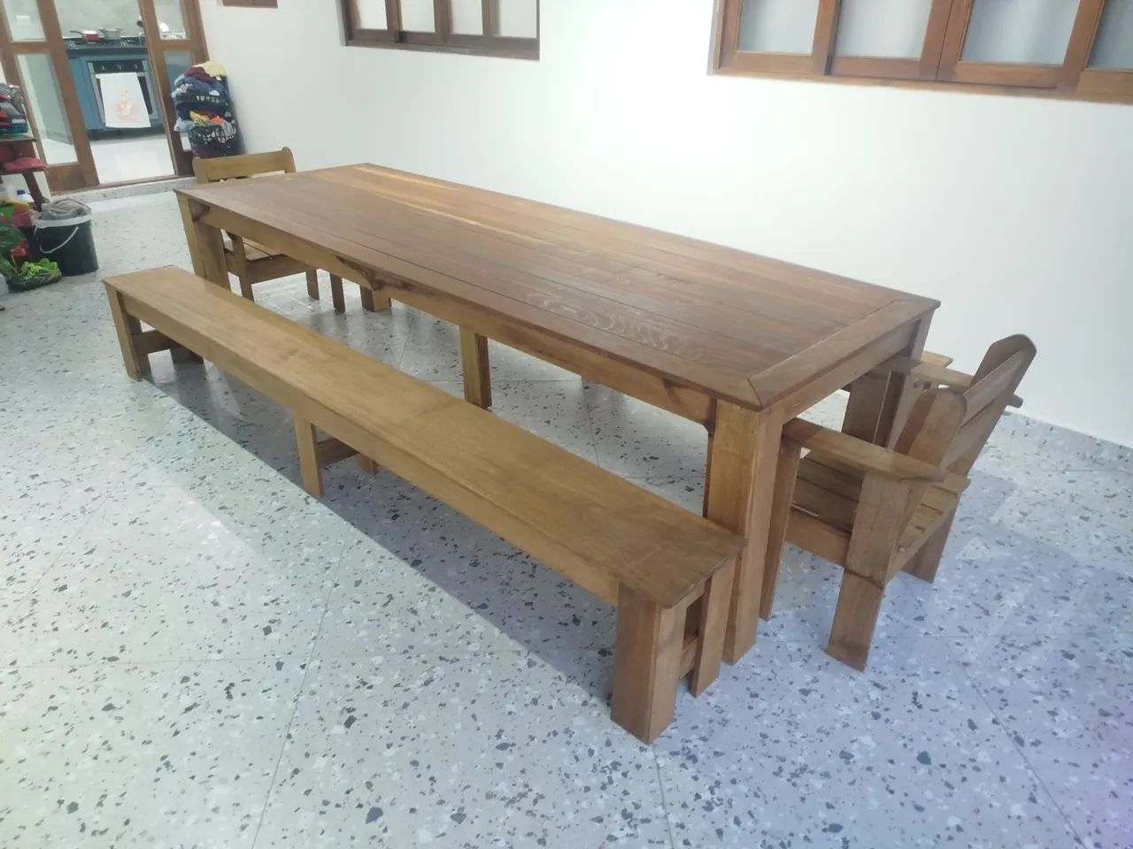 Mesa Rústica 3 m x 90 cm mais dois bancos e mais 2 cadeiras estilo RACK  - Foto 4