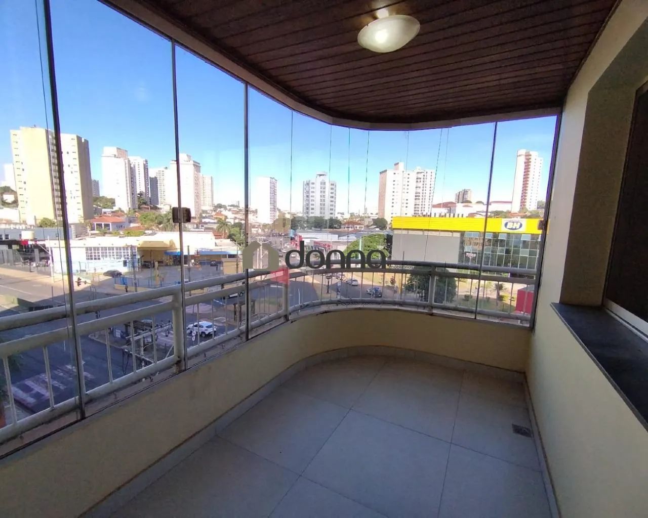 Apartamento 3 Quartos no CONDOMINIO EDIFICIO GUIGNARD, no Centro de Uberaba  Financiamento