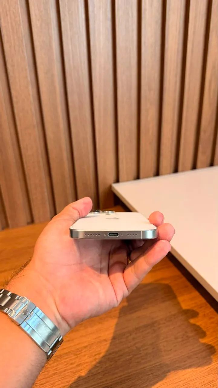 iPhone 16 Pro Max 512GB - Foto 2