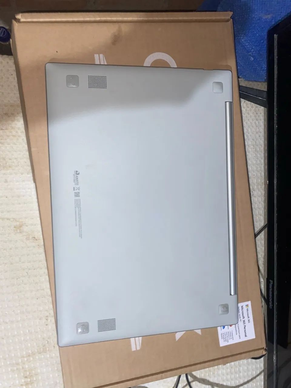 SAMSUNG GALAXY BOOK - IMPECÁVEL + CAIXA (SÓ LIGAR E USAR) - Foto 3