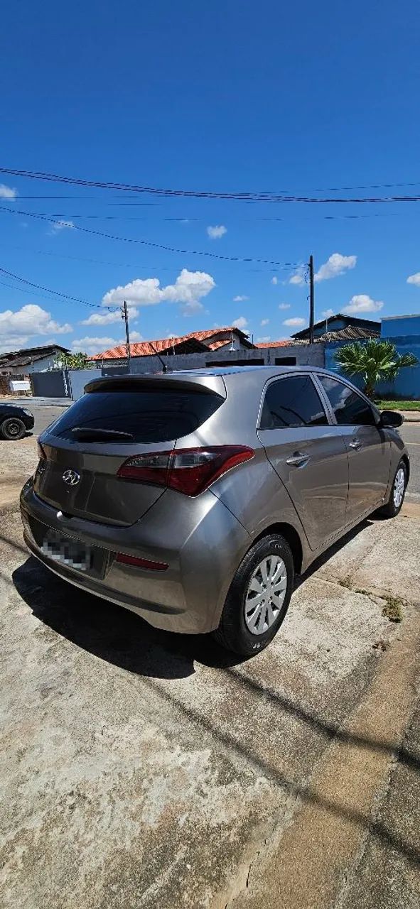 Hyundai HB20 Unique 1.0 Flex 12V Mec. 2019 - Foto 4