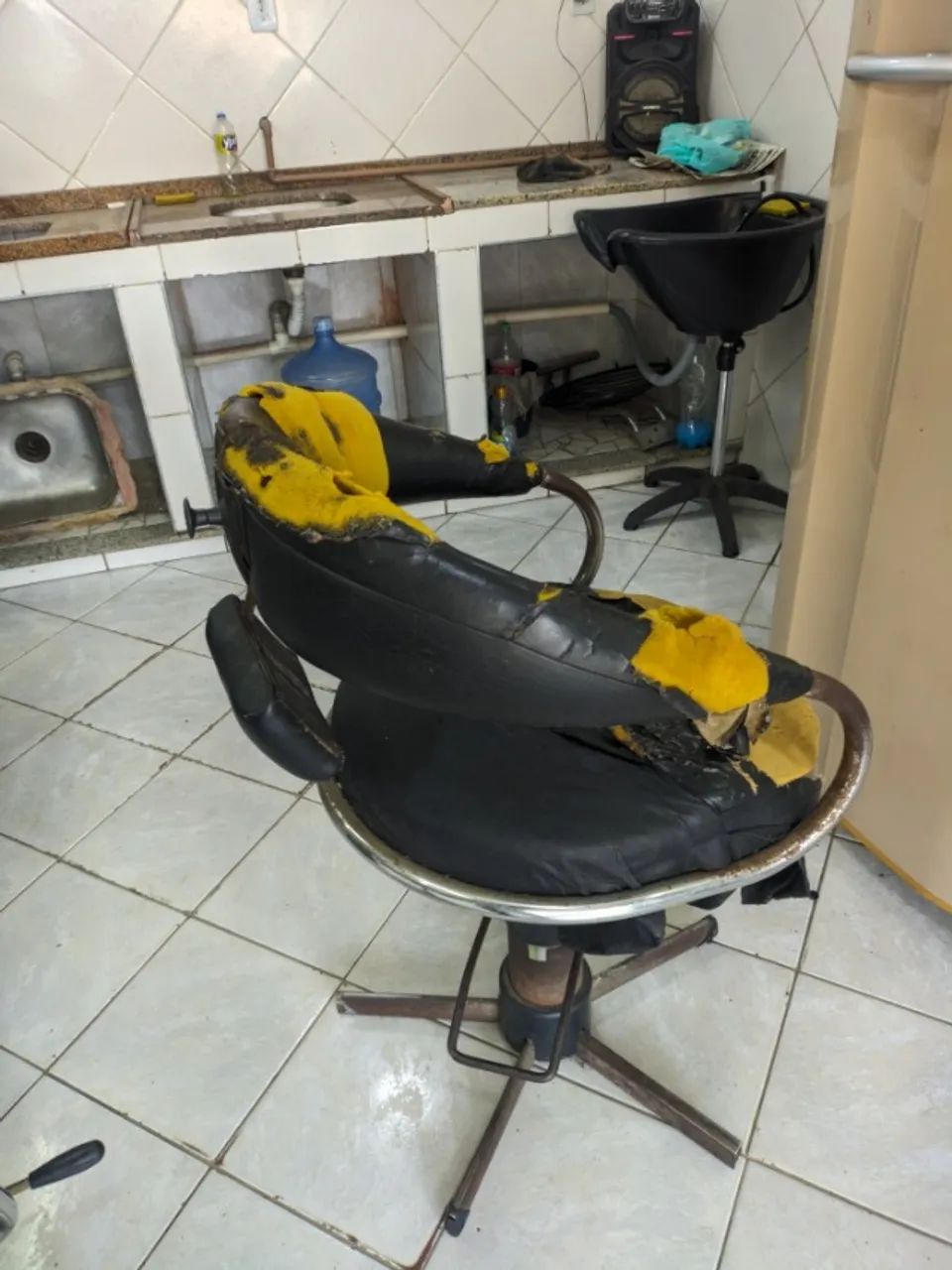 Cadeira de barbeiro  - Foto 3