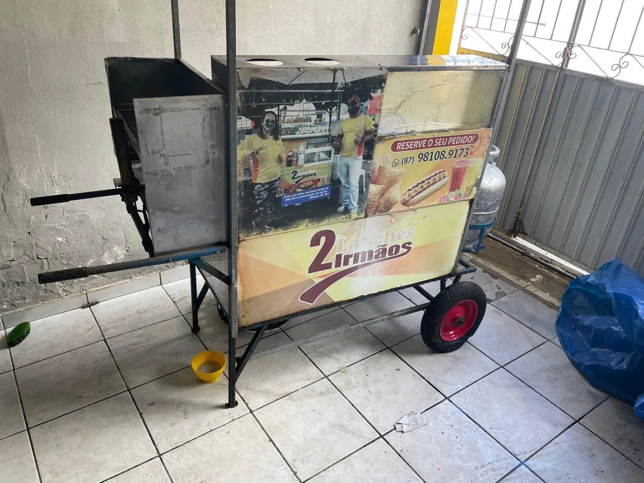Vendo carrinho de lanche completo  - Foto 2