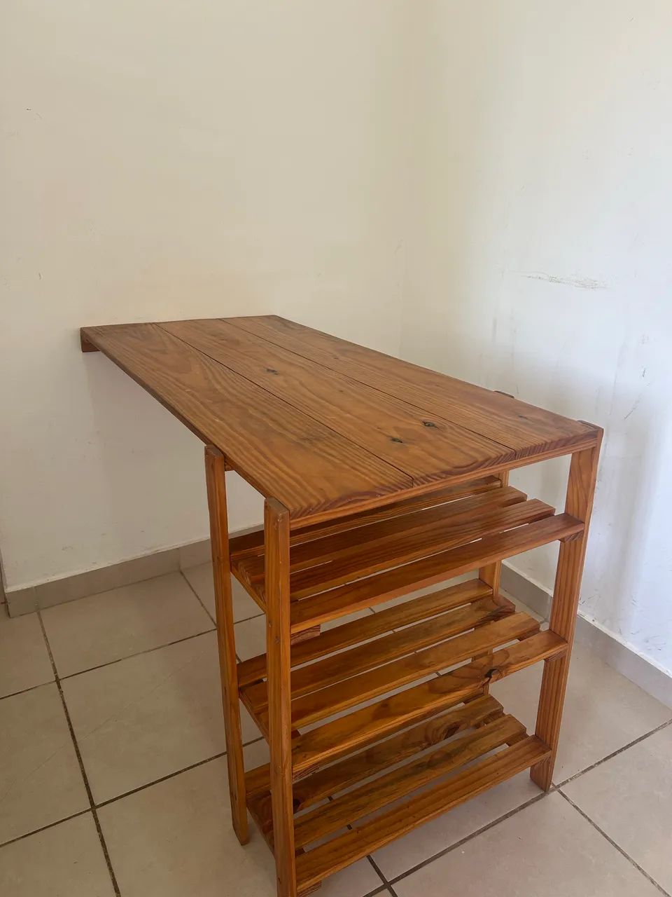 Mesa de jantar - Bancada de madeira com prateleiras  - Foto 5