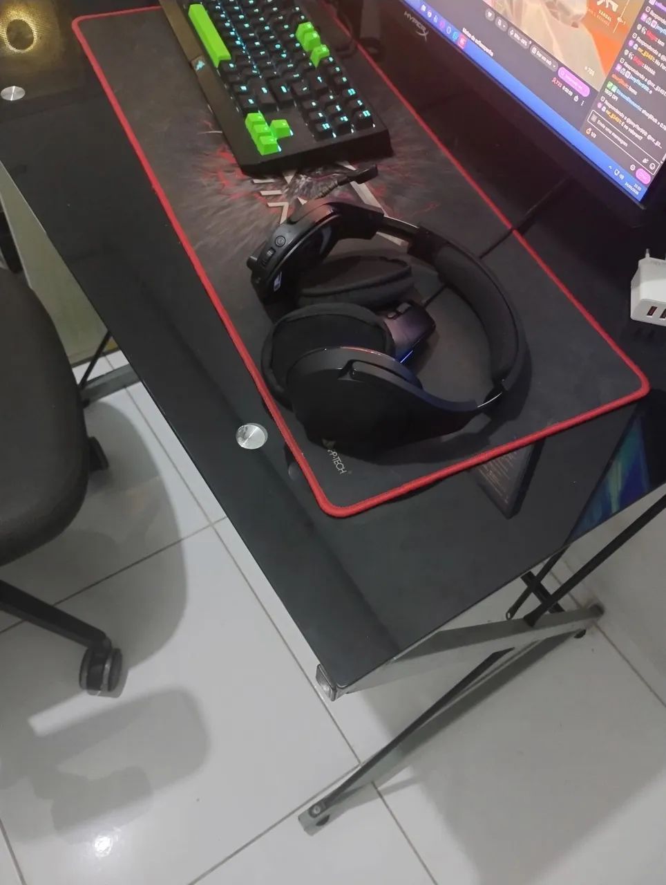 Vendo mesa de computador 463724180207708161