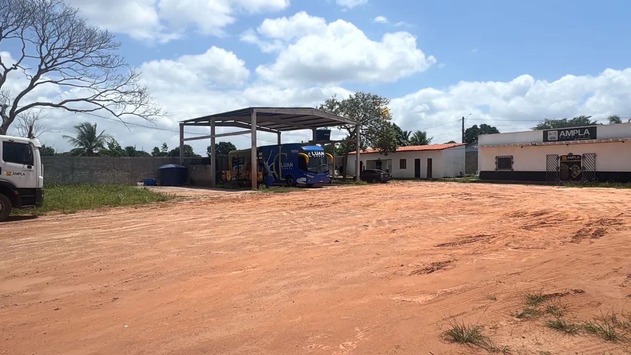 Garagem para empresas próximo na br 135