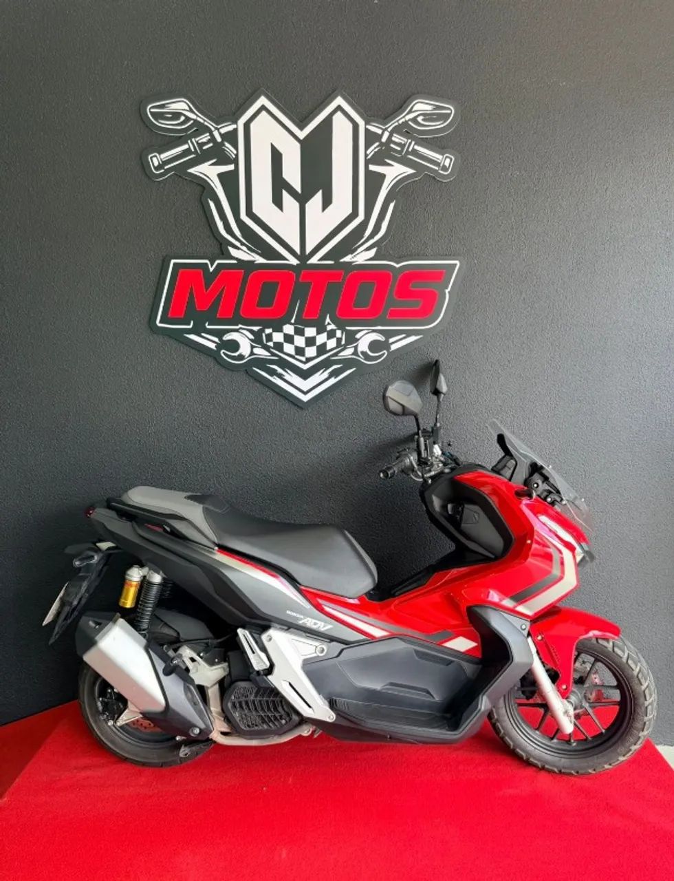 Honda Scooter ADV 150