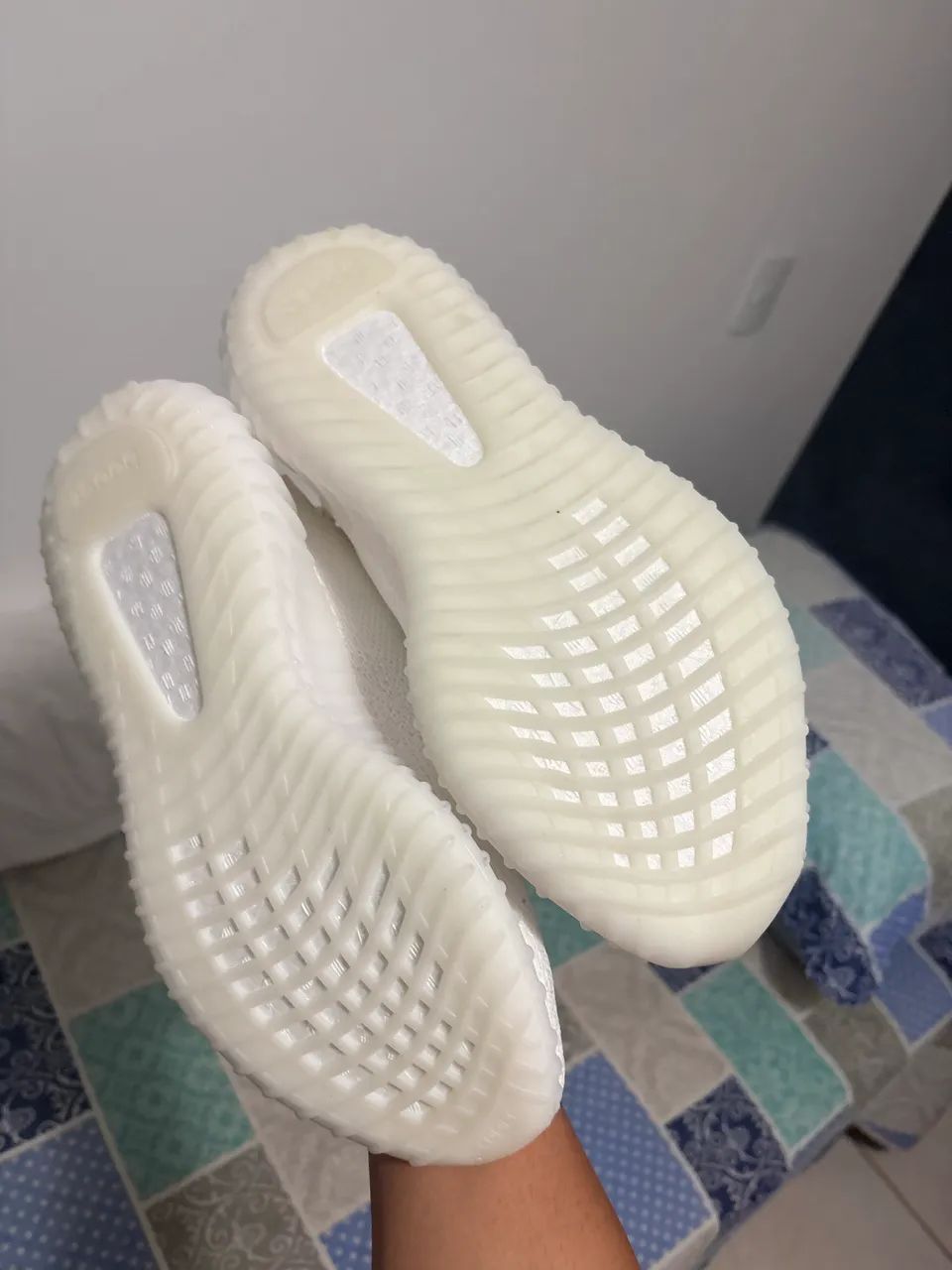 yeezy branco novo 41br - Foto 2