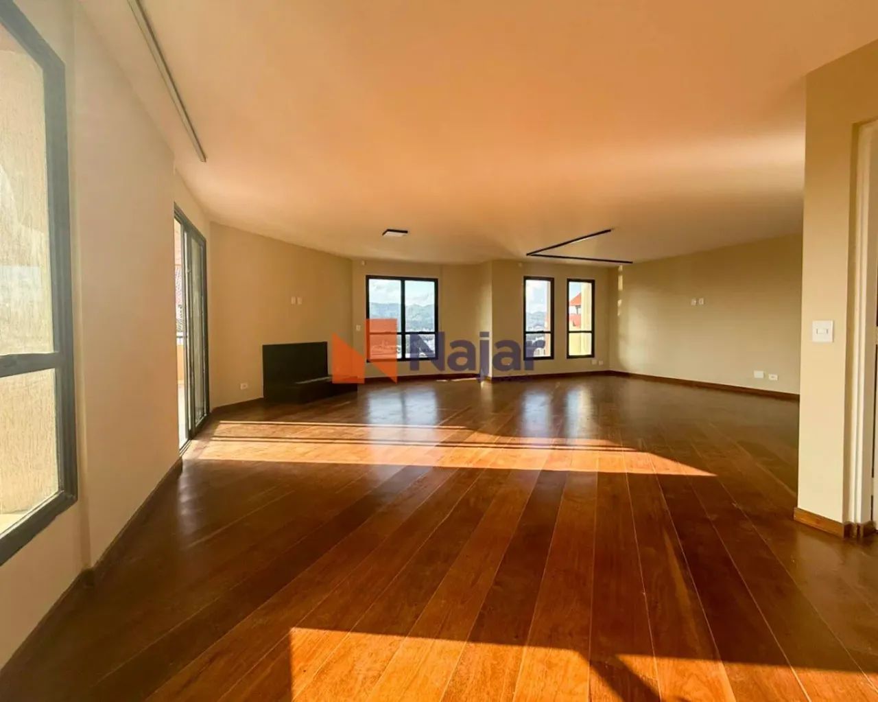 APARTAMENTO RESIDENCIAL HELBOR PLAZA - Foto 2