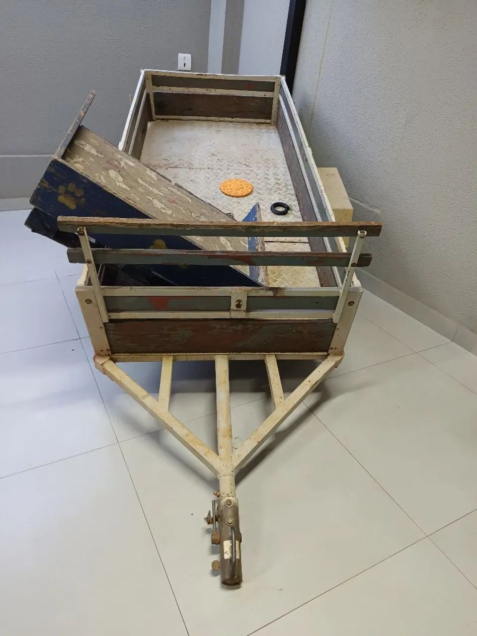 Carretinha 1mx2,30m-  Tábua  - Foto 4