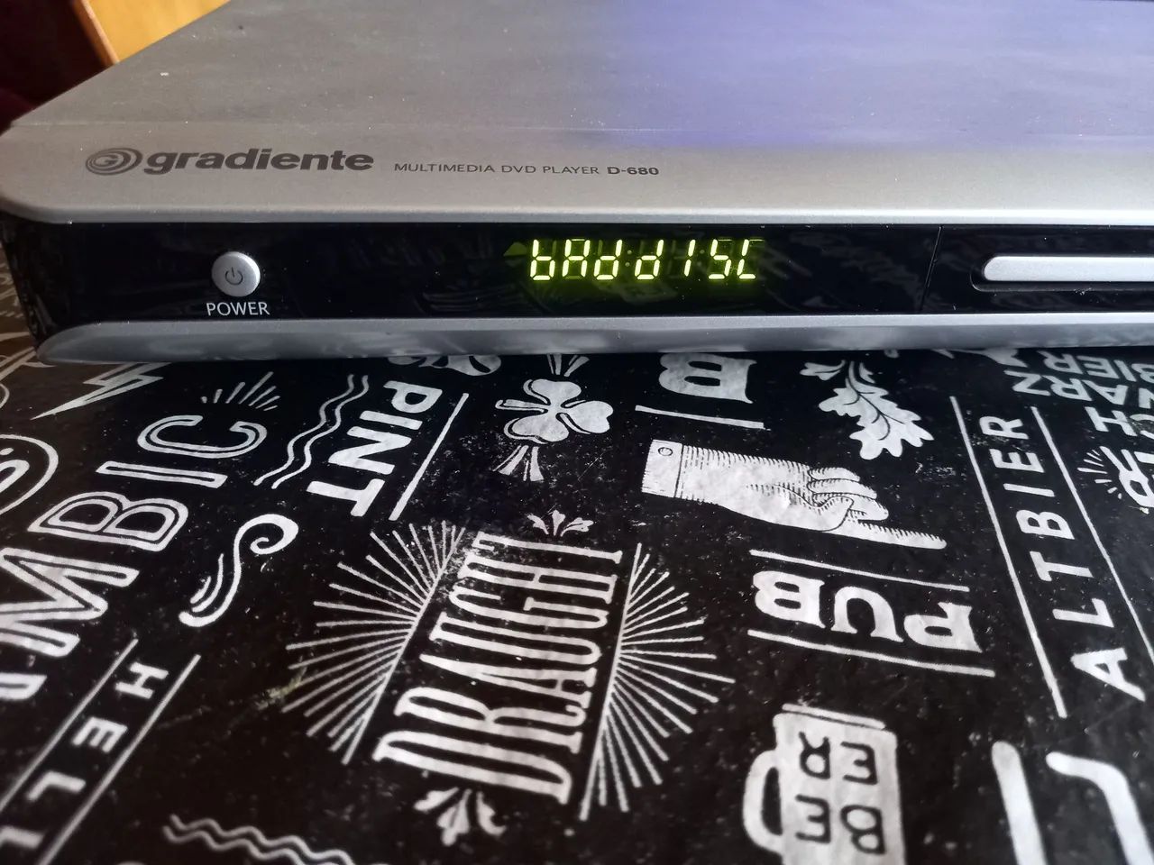 Dvd multimedia gradiente D-680 ( não funciona) - Foto 2