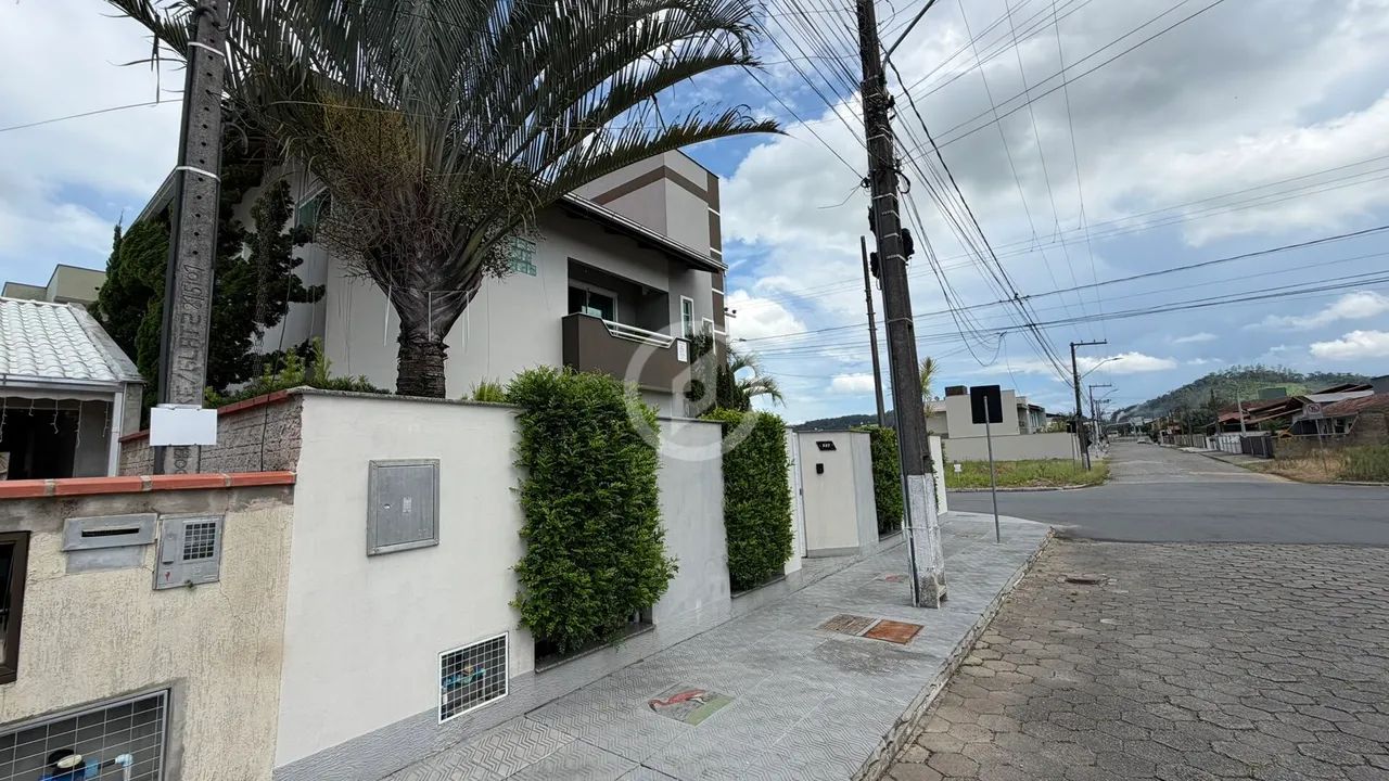 Casa Sobrado de Esquina - Foto 2