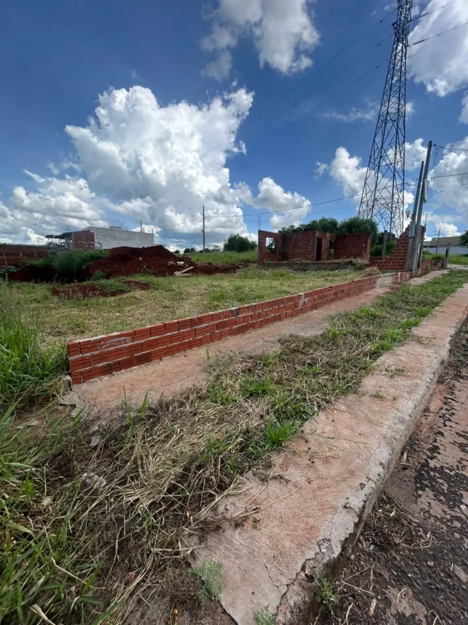 Terro de esquina comercial - Foto 4
