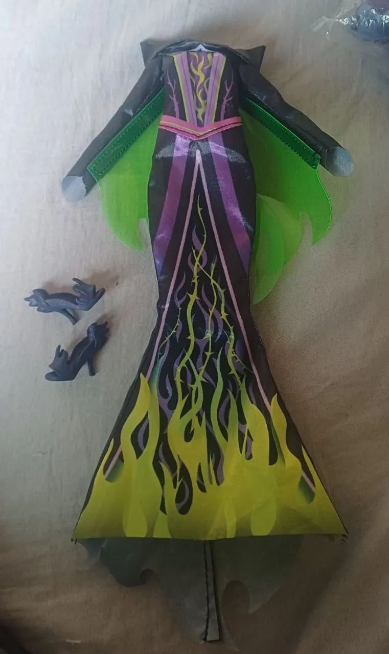 Roupa Boneca Malevola
