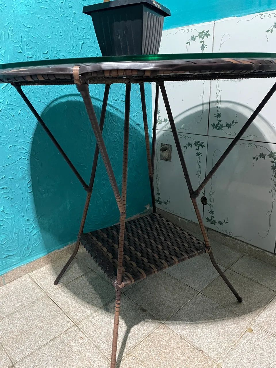 Mesa de fibra de junco sintética 