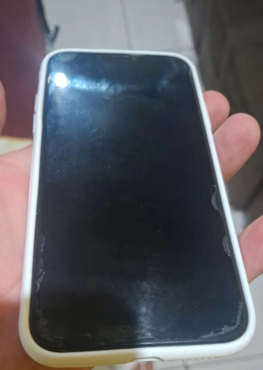 iPhone 11 vendo ou troco - Foto 4