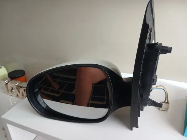 RETROVISOR LADO ESQUERDO