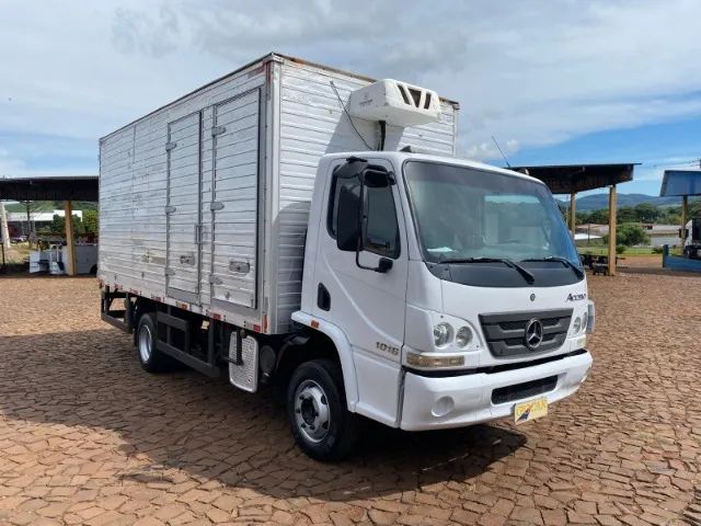 MB Accelo 1016 4x2 - Foto 2