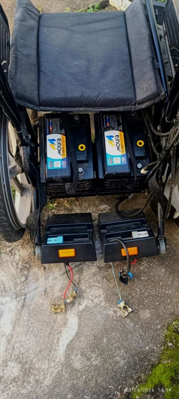 Cadeira de rodas elétrica usada (no estado) - Foto 3