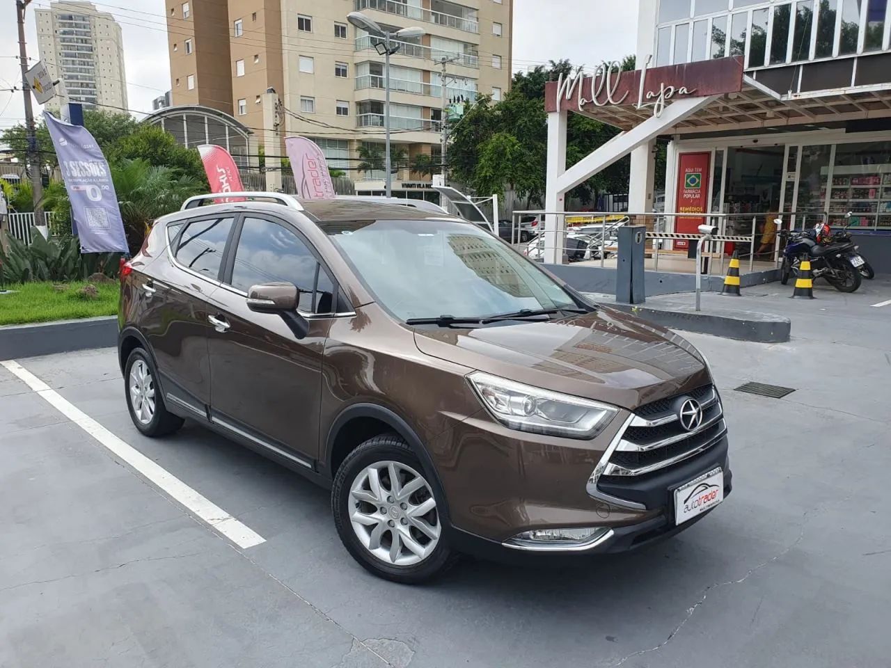 JAC T5 1.5 Jet Flex 16V 5P Mec. 2017 - Foto 3