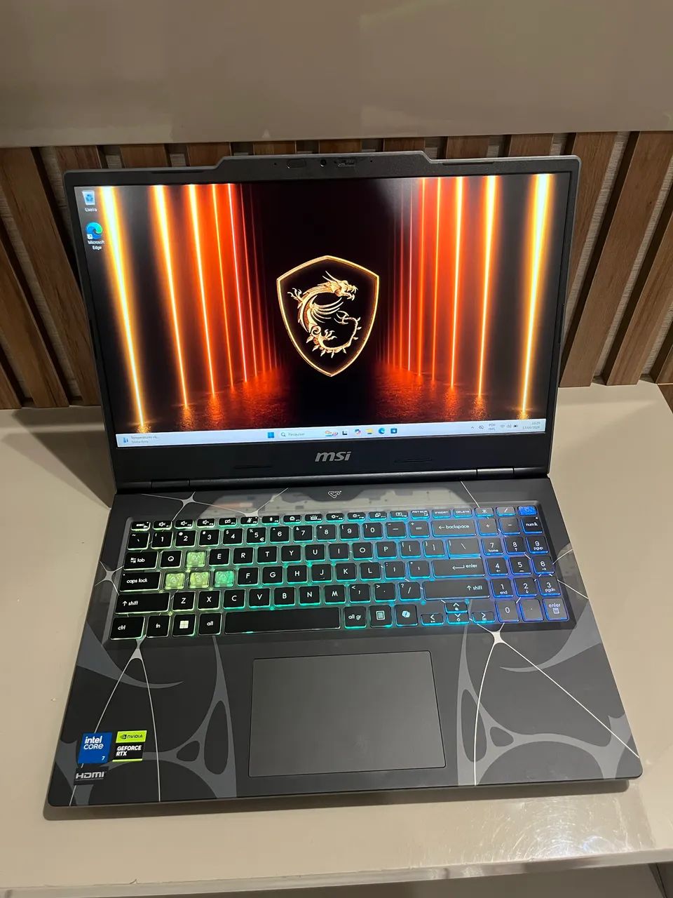 Notebook Gamer MSI, Core 7 240H + RTX 5070 ! Novo sem uso com NF - Foto 4