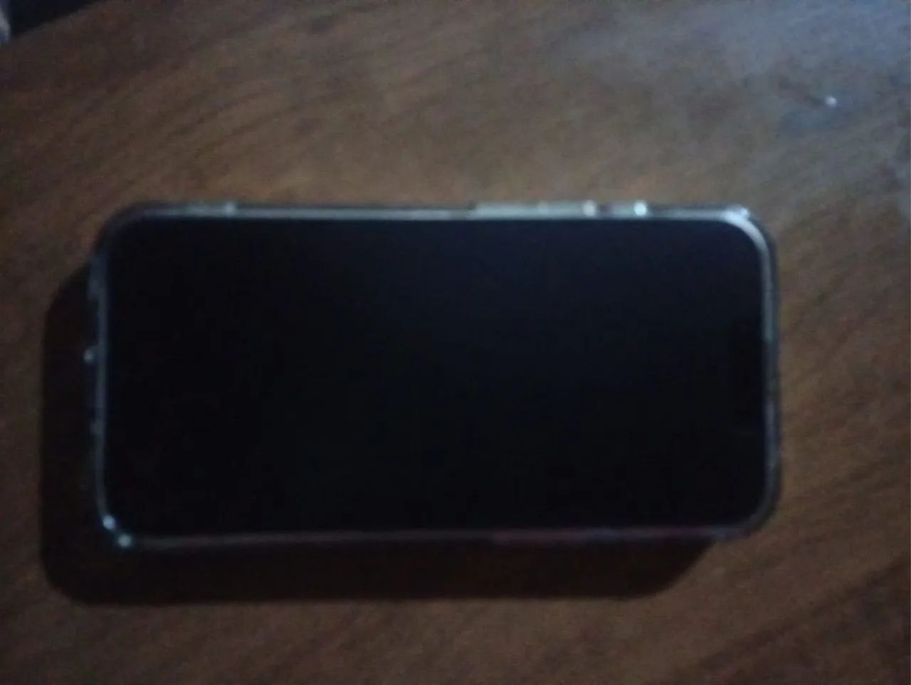 Vende -se iPhone 17e Semi Novo, celular zero de tudo  - Foto 4