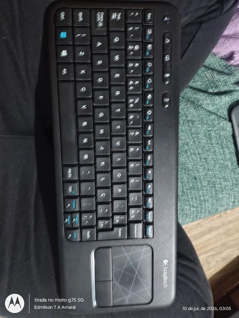 Teclado sem fio Logitech K400 Usado 