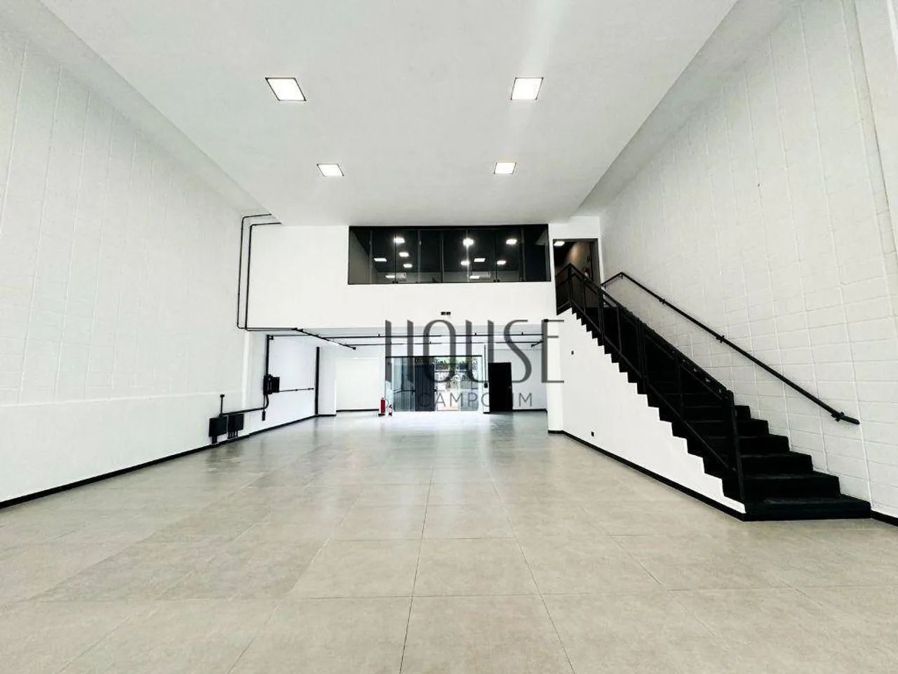 Galpão para alugar, 374 m² - Vila Augusta - Sorocaba/SP