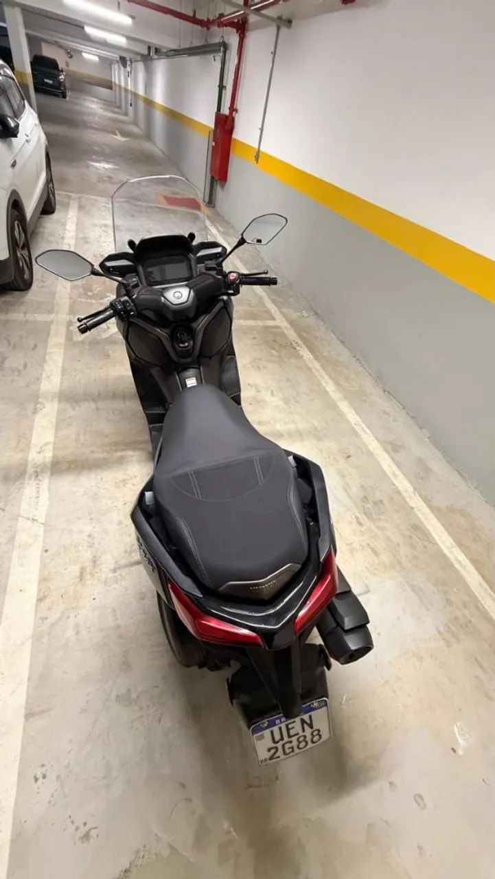 Yamaha XMAX 300 2026 - Foto 5