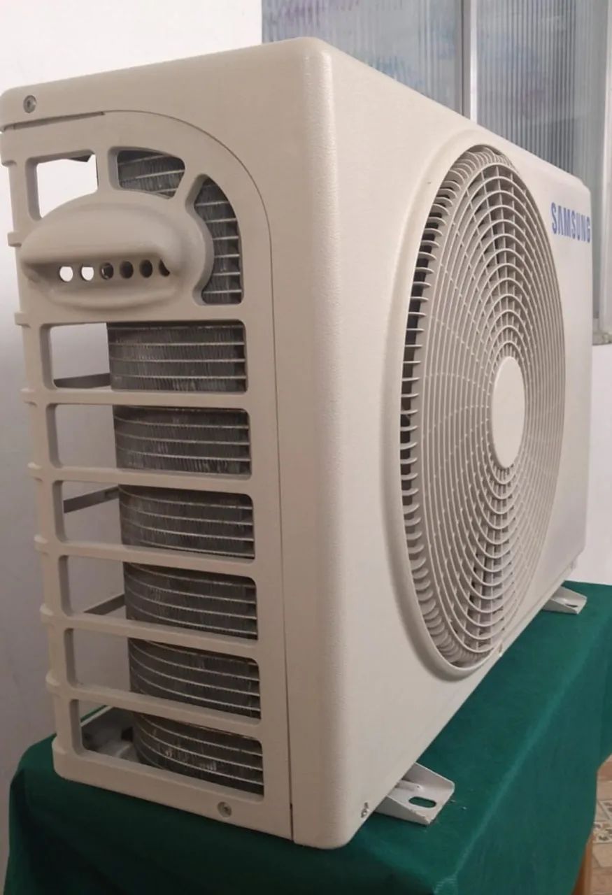 Ar-Condicionado Split Samsung Inverter 9000 Btus - Foto 2