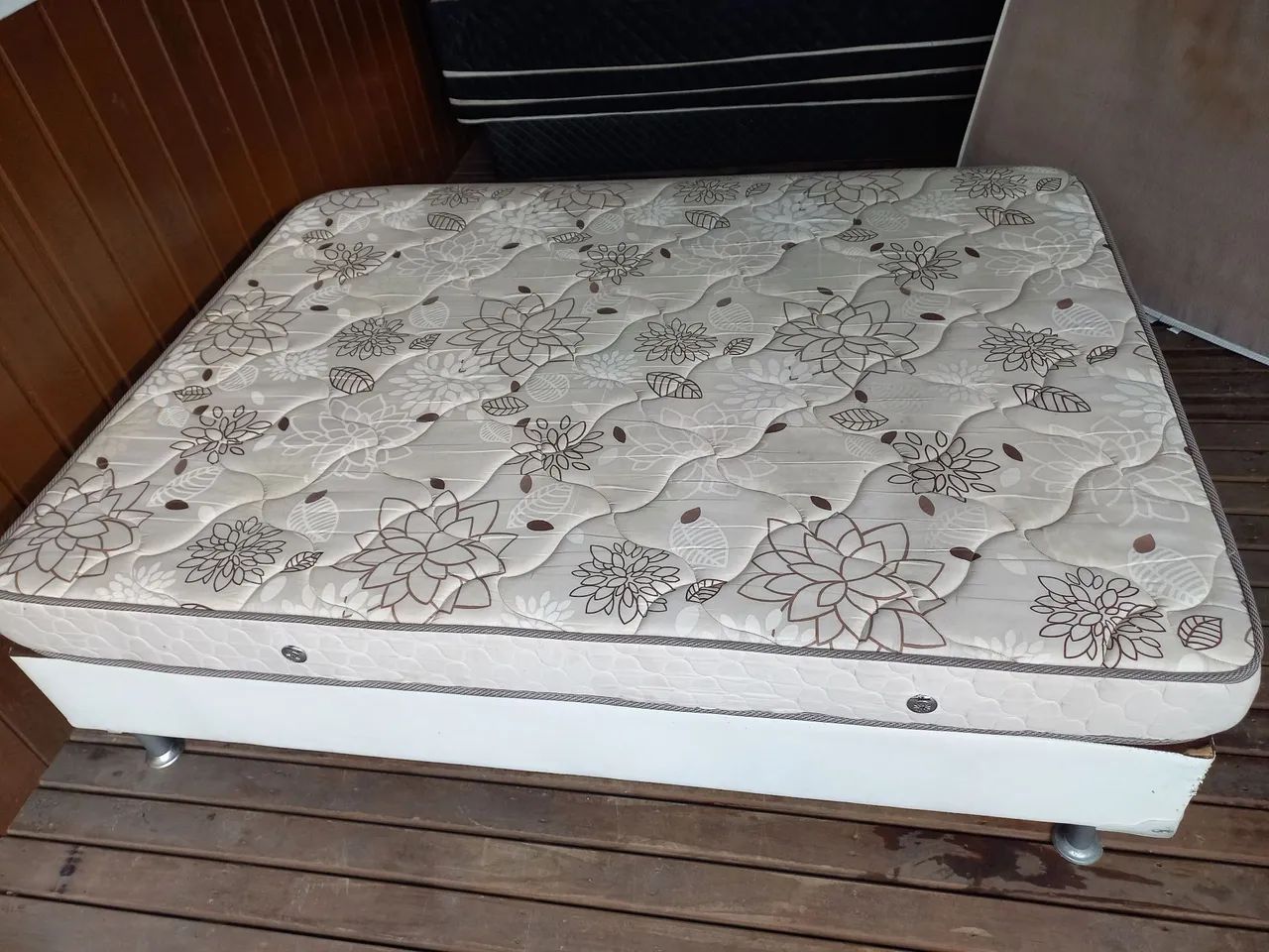 Vendo cama Box de casal  - Foto 3