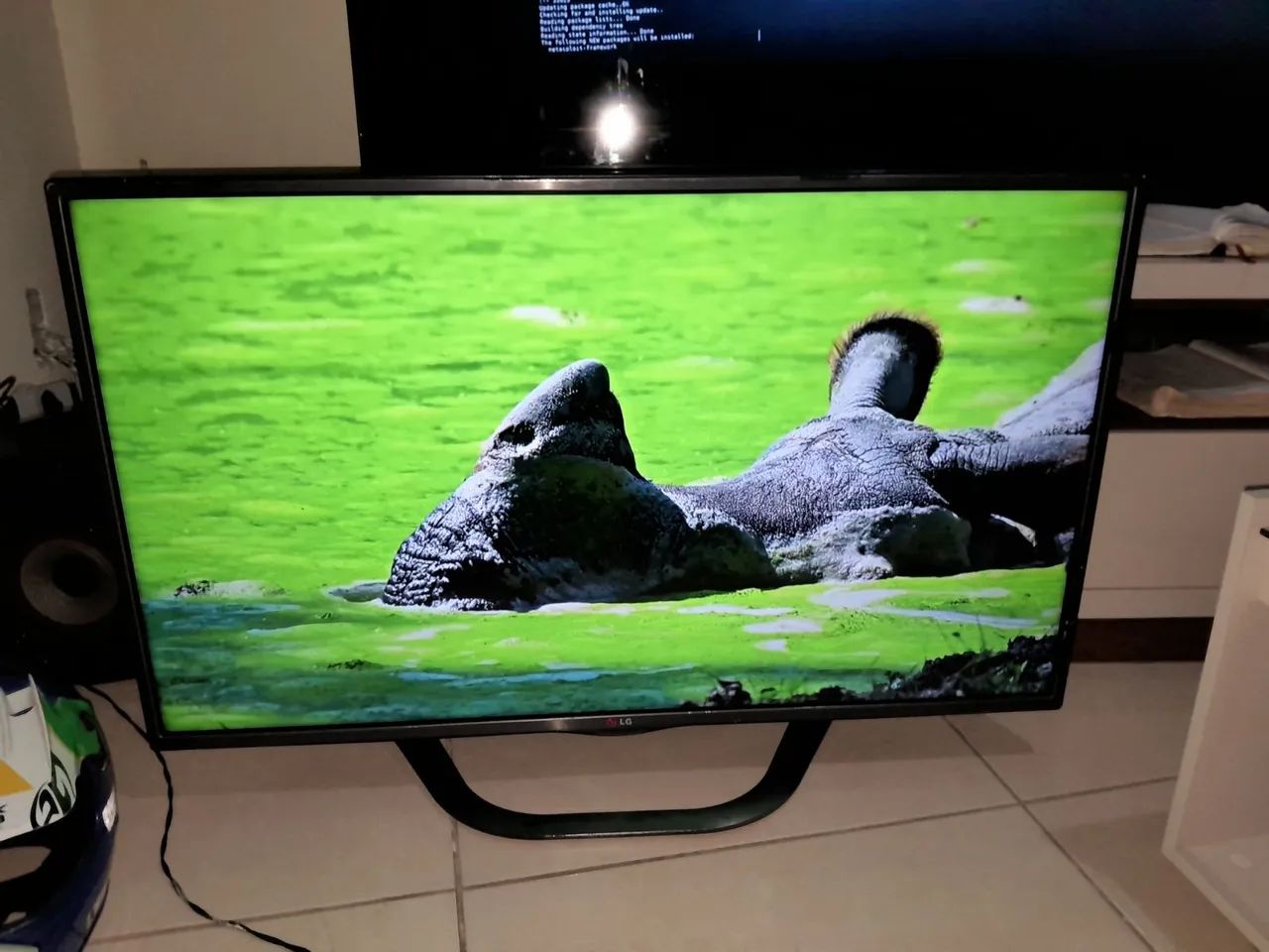 TV LG SMART 42 POLEGADAS 