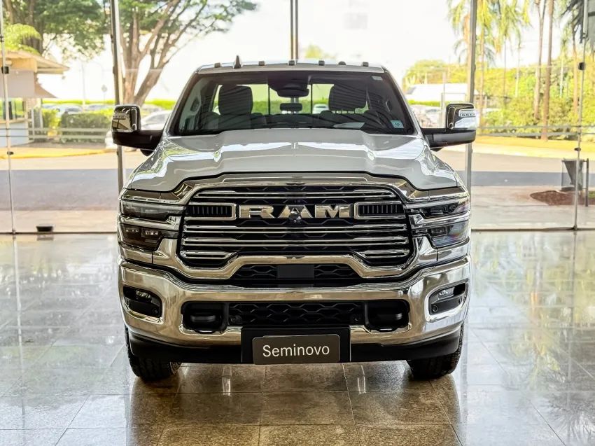 Ram 2500 2500 LARAMIE 6.7 TDI CD 4x4 Diesel 2025