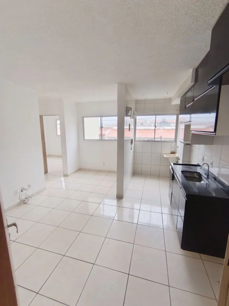 APARTAMENTO DE 2 QUARTOS PARA LOCAÇÃO! - Foto 5