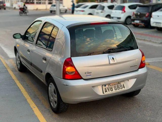 Renault Clio Hi-flex 1.0 16V 5P 2011 - Foto 4