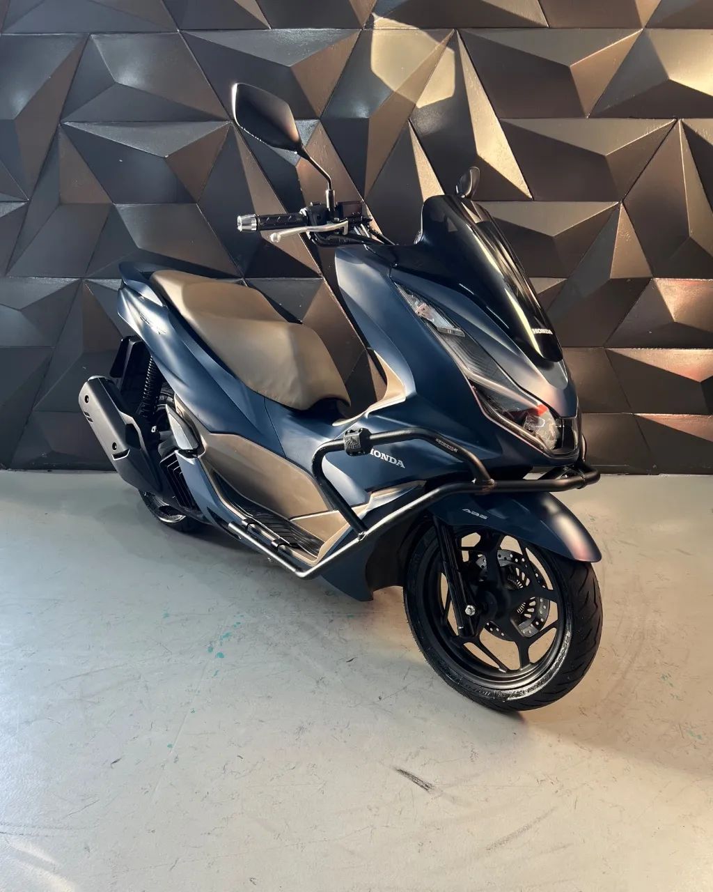 PCX 160 DLX