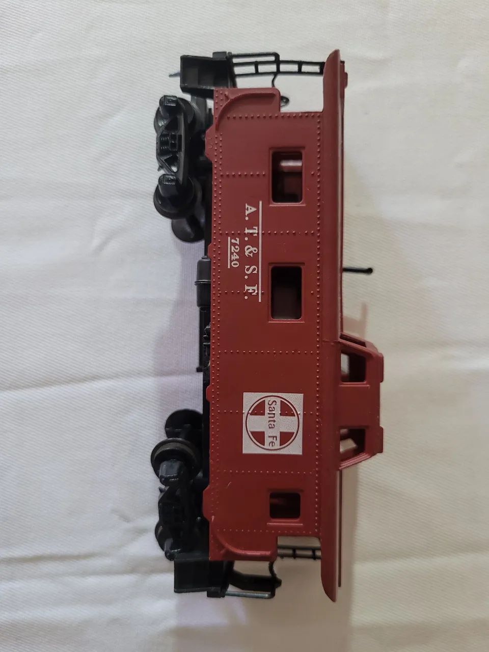 Vagão Caboose - Santa Fé - 8552 Life-Like