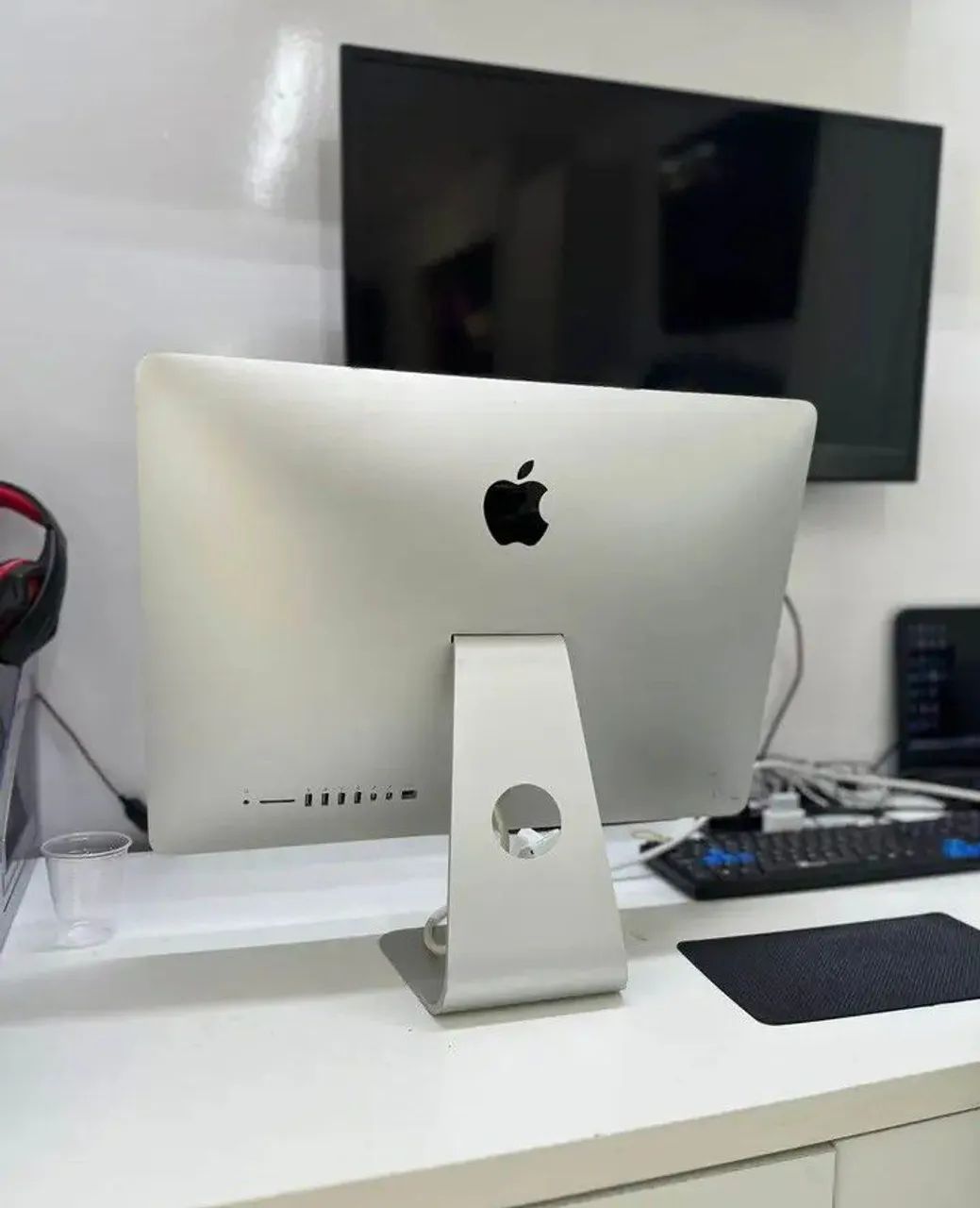 IMac 2019 21" em excelente estado  - Foto 3