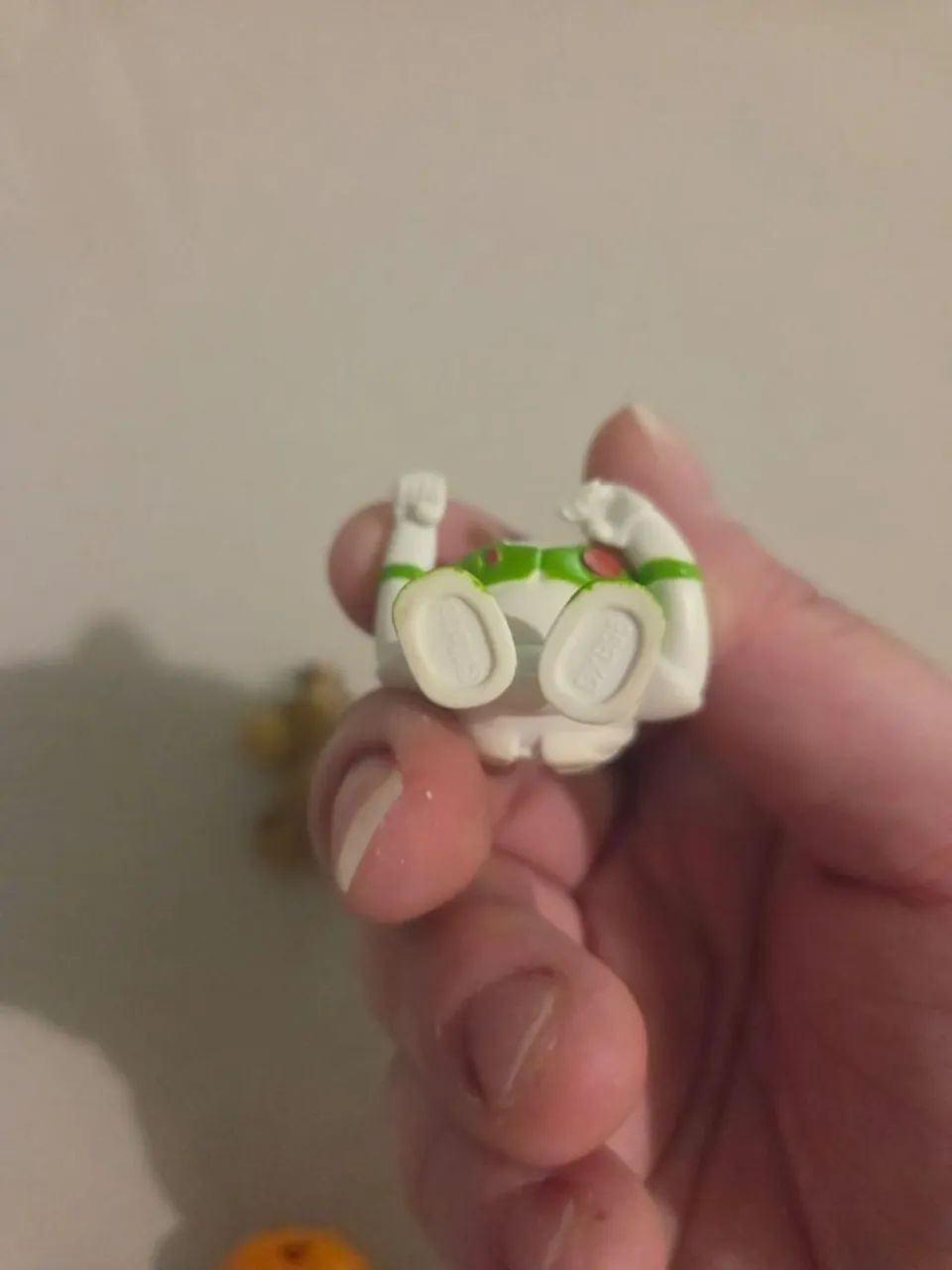 miniaturas disney toy story buzz e bala no alvo - Foto 2
