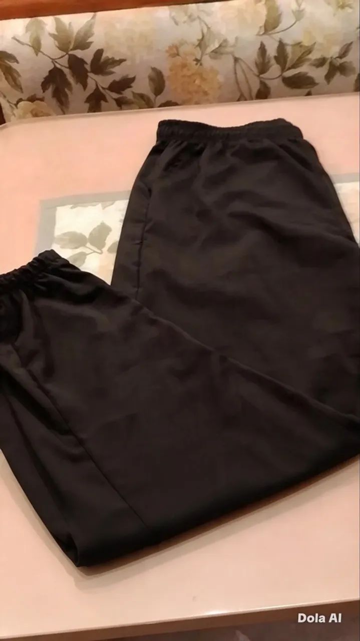 Calça Jogger em tecido Tactel