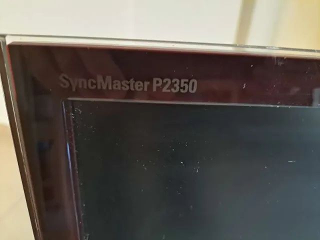Monitor Samsung modelo P2350 (LER ANÚNCIO) - Foto 4