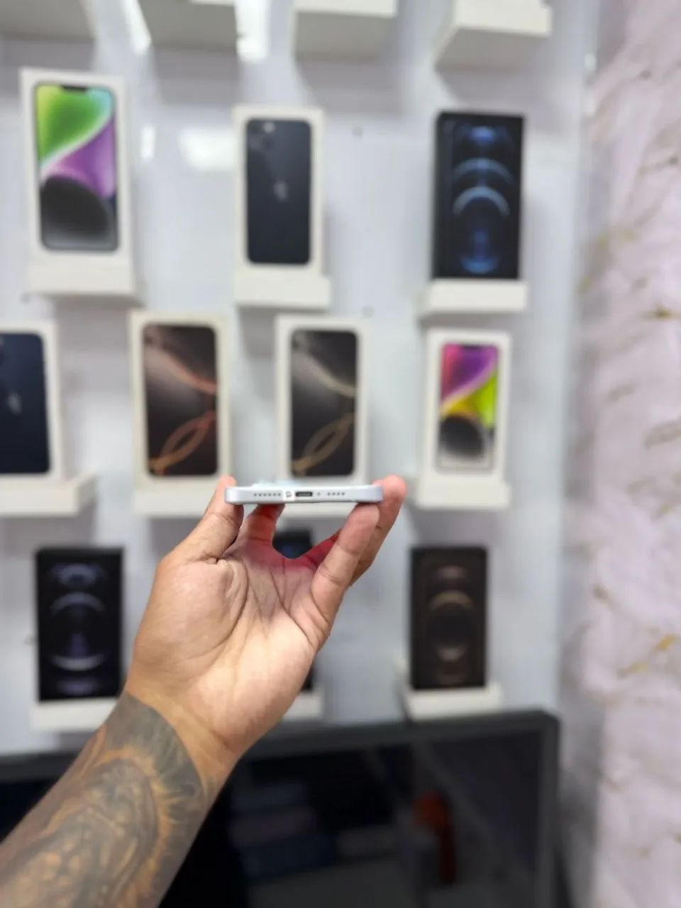 IPHONE 15 PLUS 128GB AZUL<br>R$ 3.399,00 - Foto 5