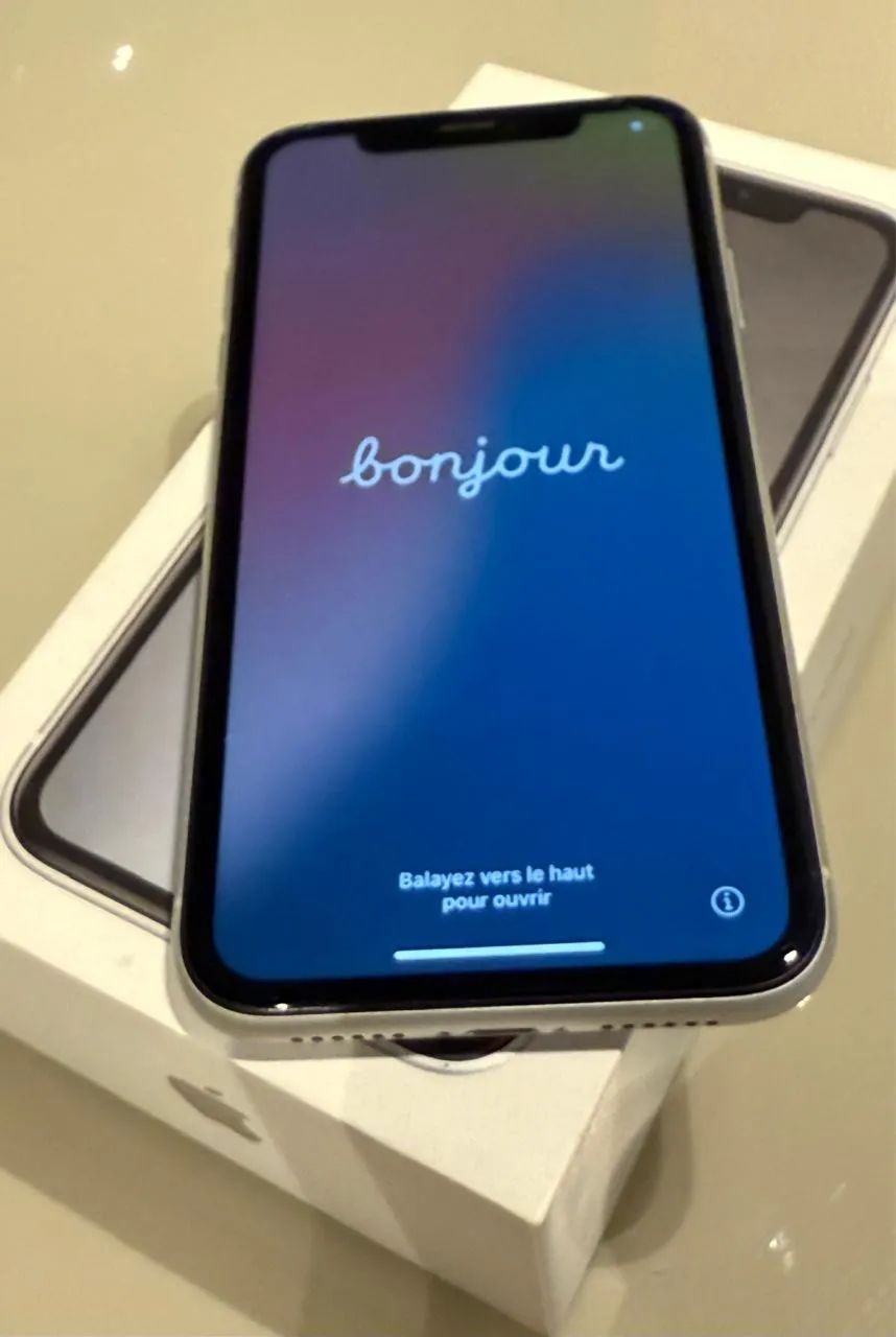 ? iPhone XR 64GB Branco - Único Dono | R$ 650 - Foto 2