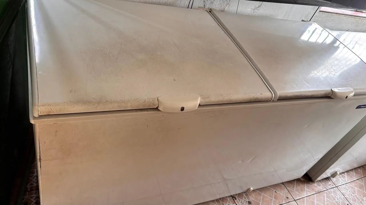 Freezer metalfrio DA550 - Foto 3