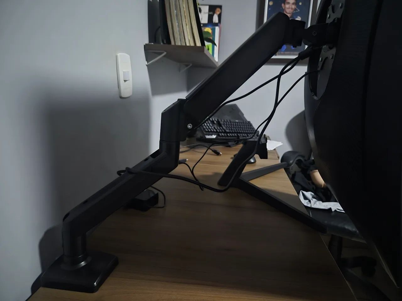 Monitor Gamer Curvo Samsung Odyssey G5 32" (32 Polegadas) + Suporte Articulado - Foto 5