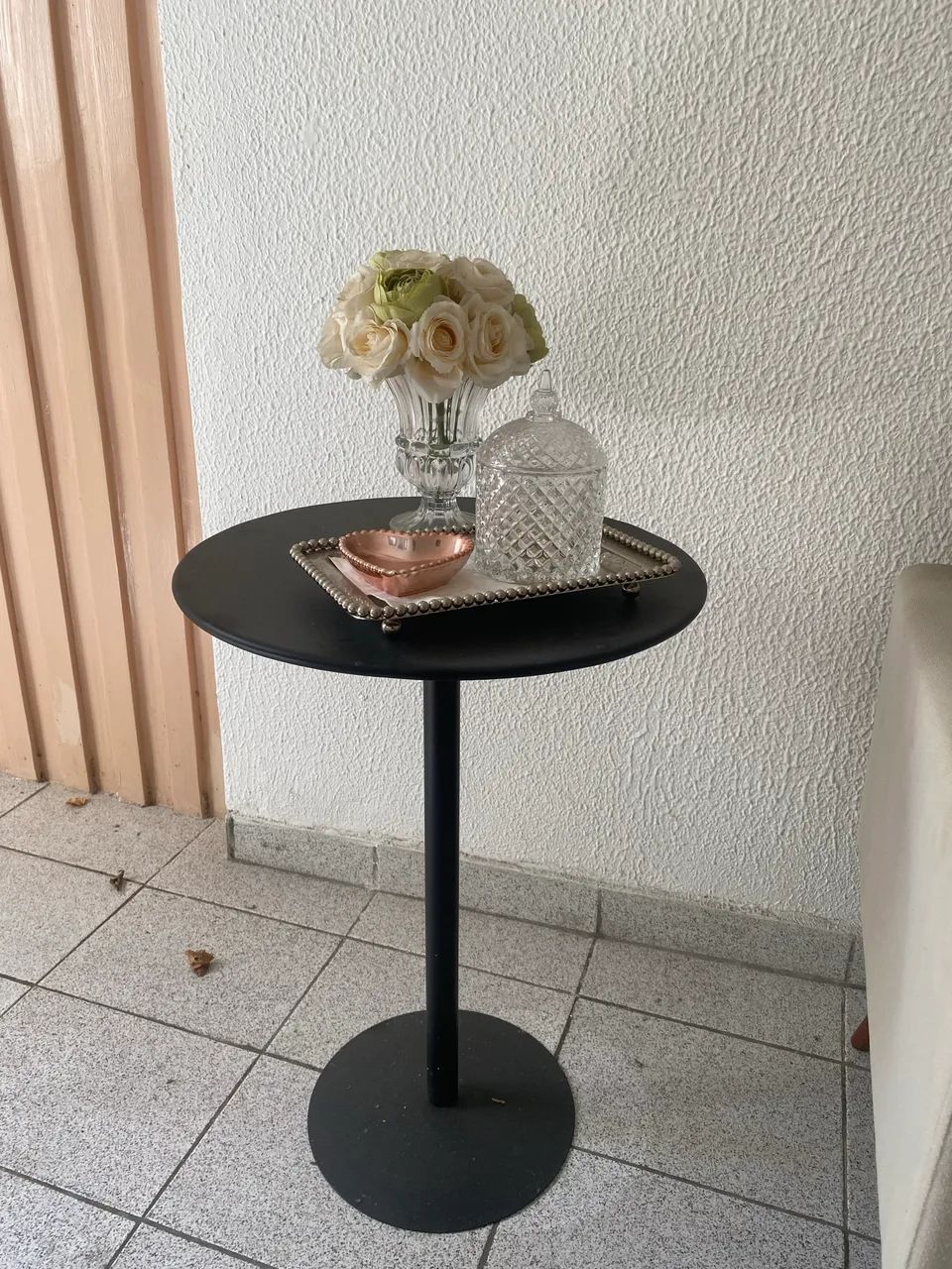 Mesinha de apoio TokStok