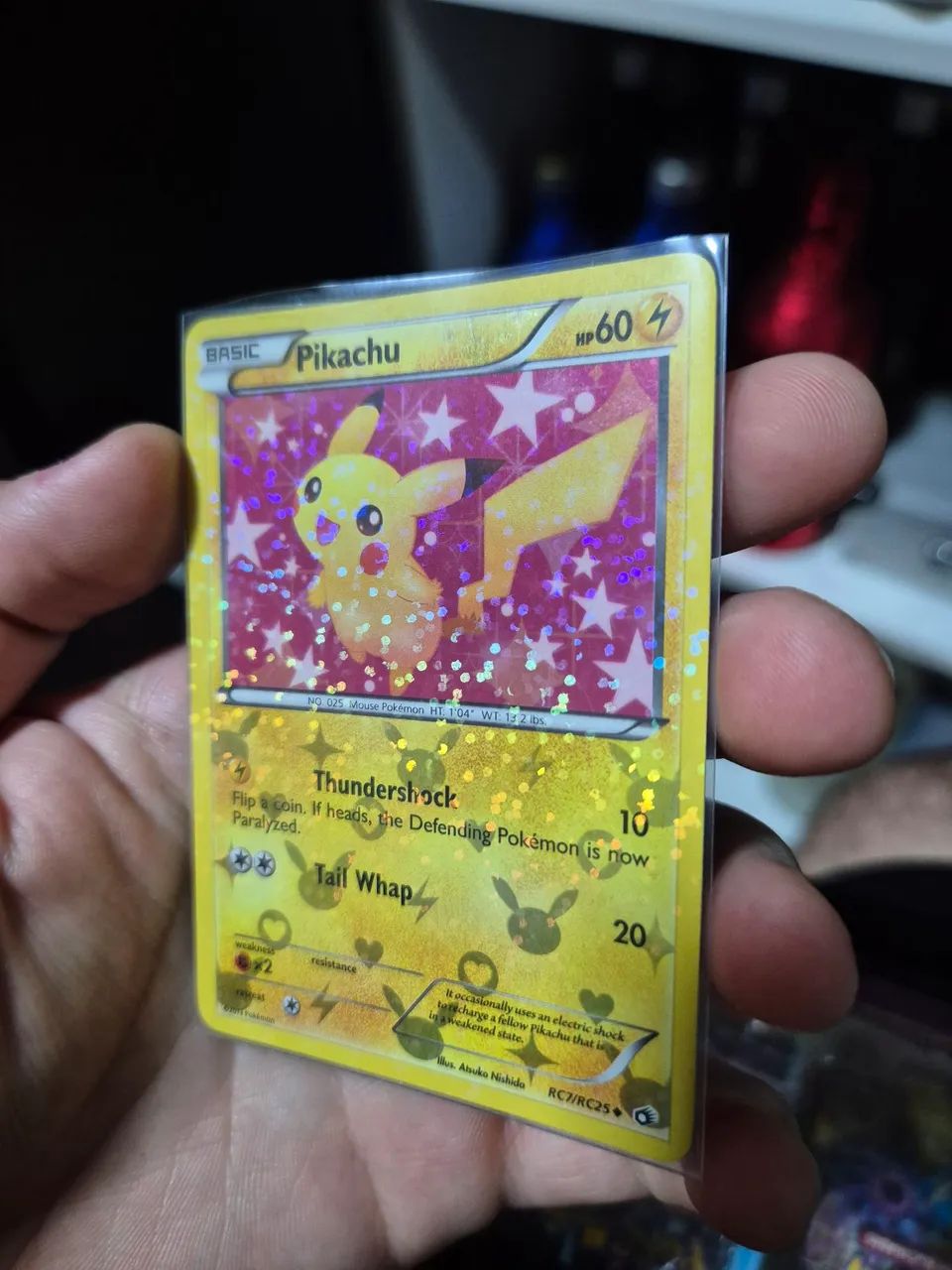Pikachu (RC7/113) - NM ( coleção Legendary Treasures )